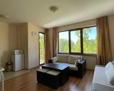 Summer Breeze 317 Private Studio Sunny *